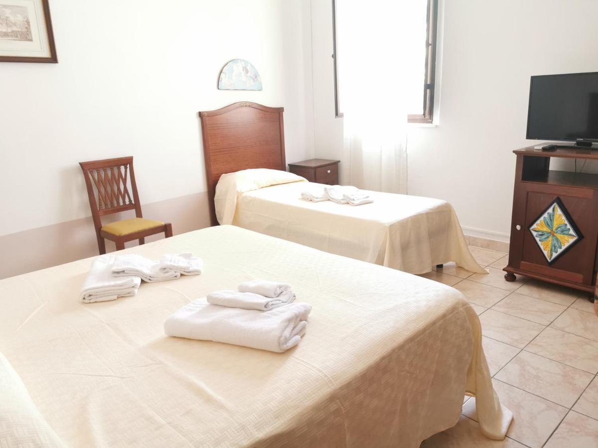 I Cappuccini Rooms Catane Extérieur photo